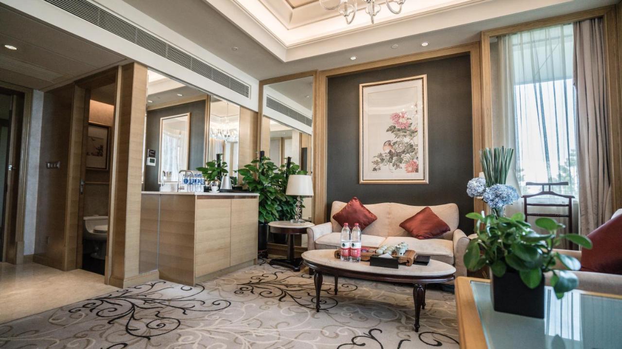 C&D Hotel Fuzhou Фучжоу Экстерьер фото