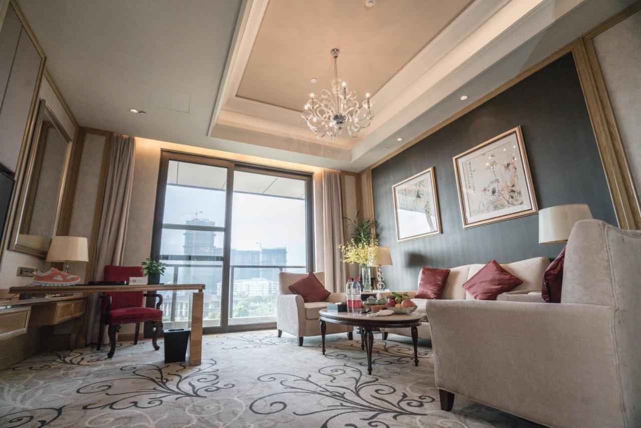 C&D Hotel Fuzhou Фучжоу Экстерьер фото
